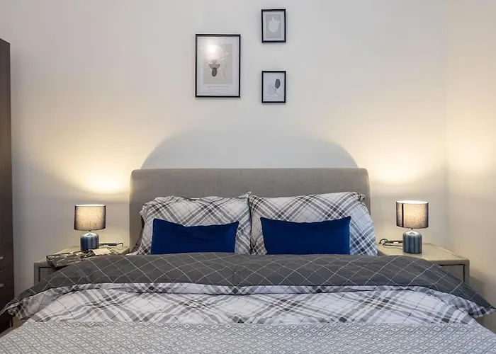 City Centre - Luxe 2Bed Palazzo