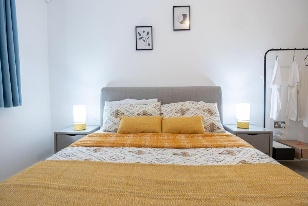 Centre - Luxe 2bed Palazzo Apartamento